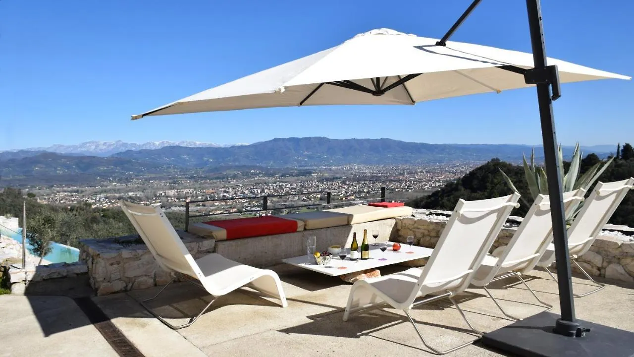 Villa Farfalla & Guesthouse - The World Unique Property With An Openable Roof Lucca