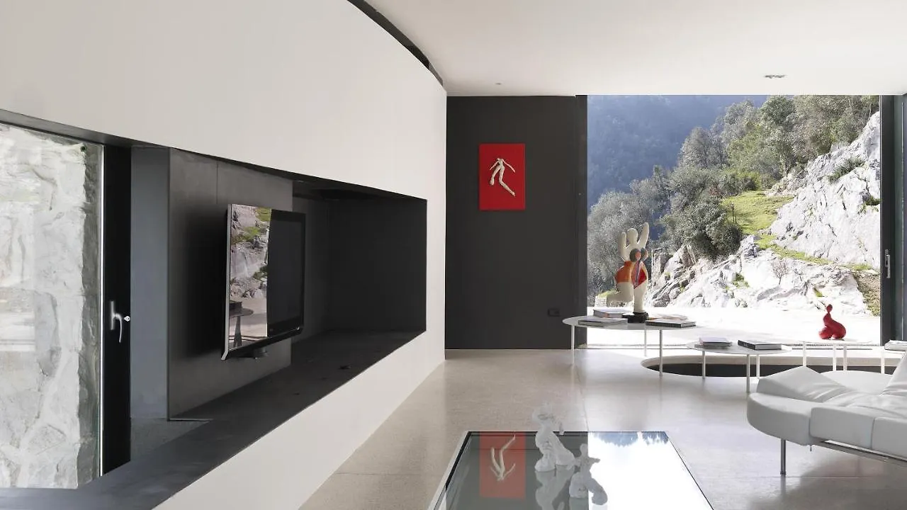 Villa Farfalla & Guesthouse - The World Unique Property With An Openable Roof Lucca Italien