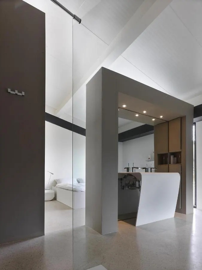 Villa Farfalla & Guesthouse - The World Unique Property With An Openable Roof Lucca