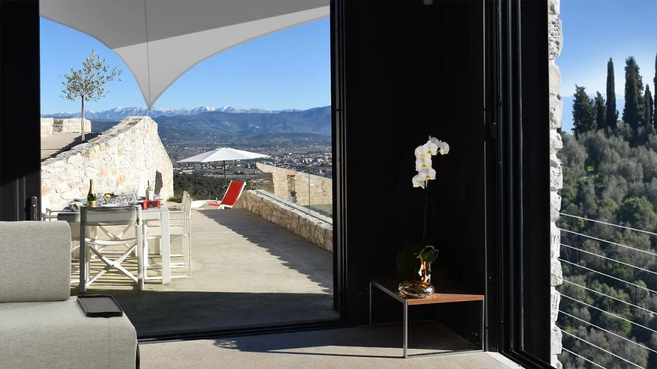 Villa Farfalla & Guesthouse - The World Unique Property With An Openable Roof Lucca